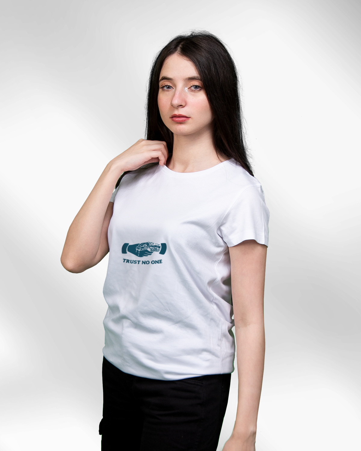 Women's T-shirt (Trust No One)