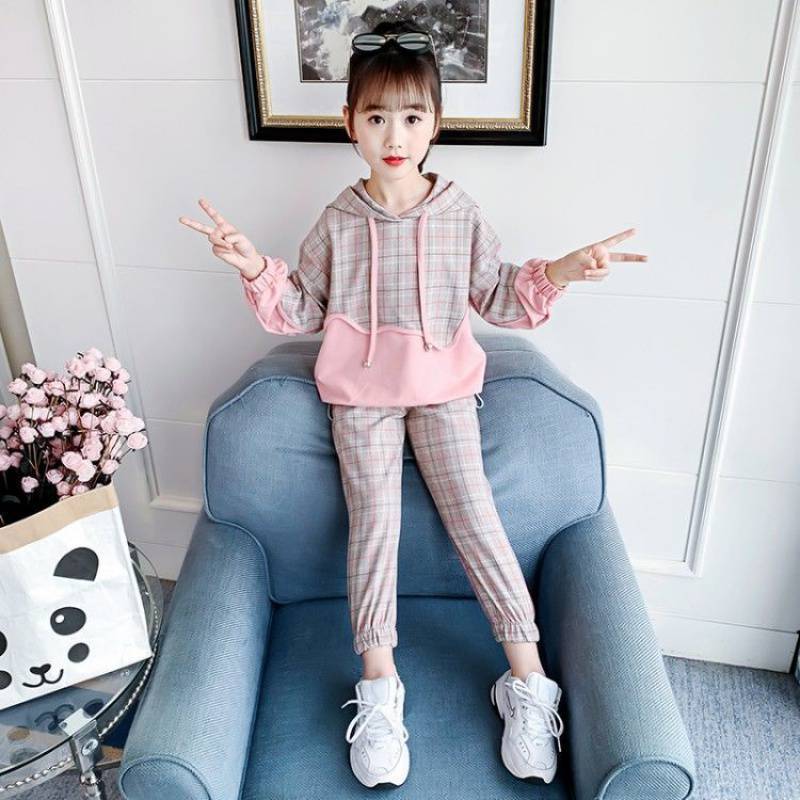 Fashionable Children's Plaid Sports And Leisure Suit
