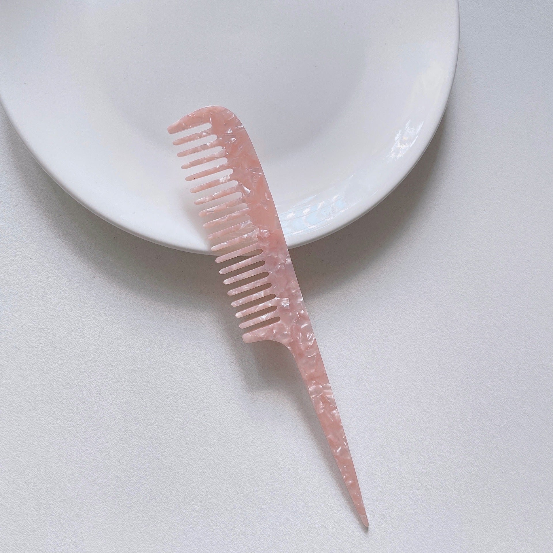 Simple Marble Texture Acetate Long Handle Pointed Tail Comb