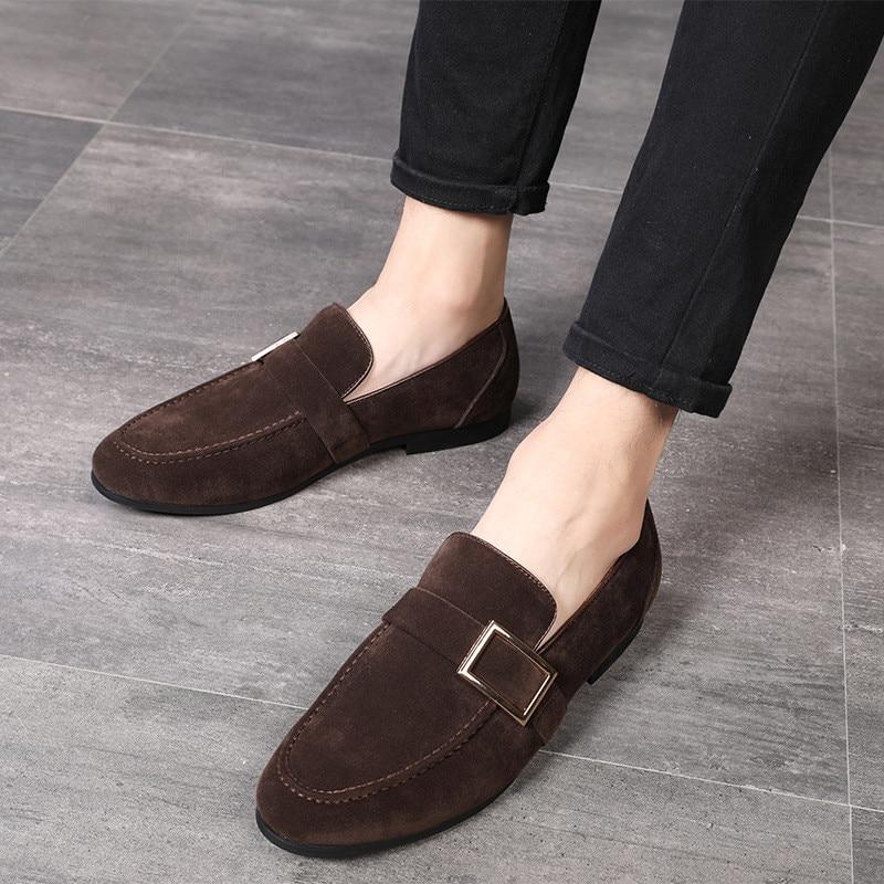 Men's suede peas shoes with belt buckle