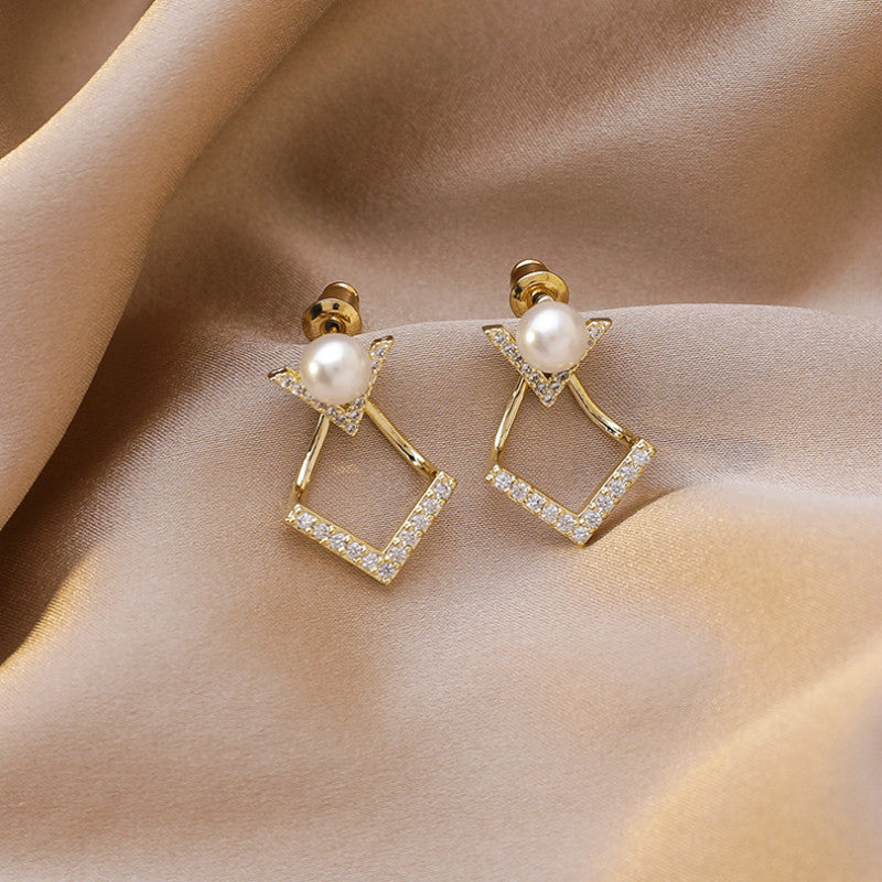 2020 Korean Version Of The New Simple Pendant Earrings Fashion All-Match Pearl Earrings Elegant Female Accessories