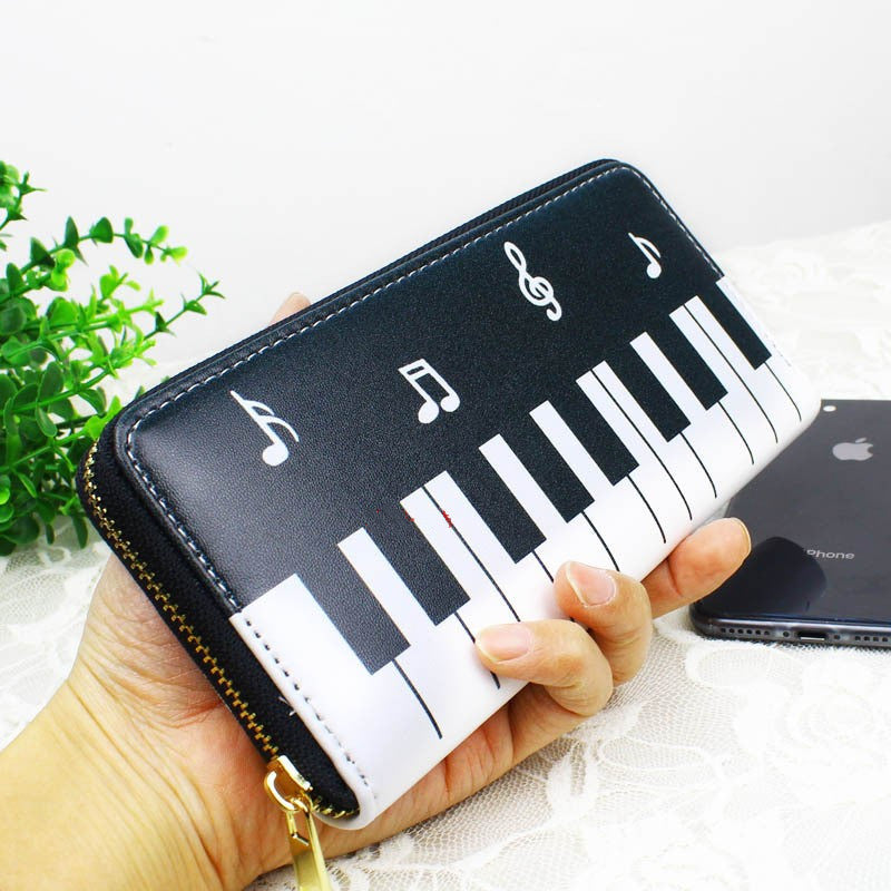 Women's piano style wallet