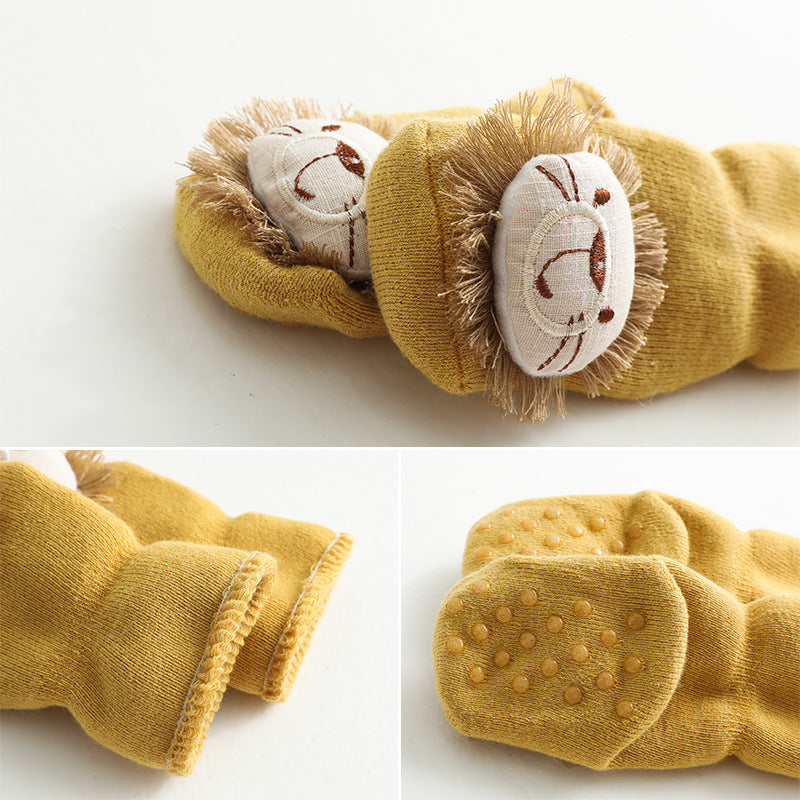 جوارب دافئة للأطفال لفصلي الخريف والشتاء