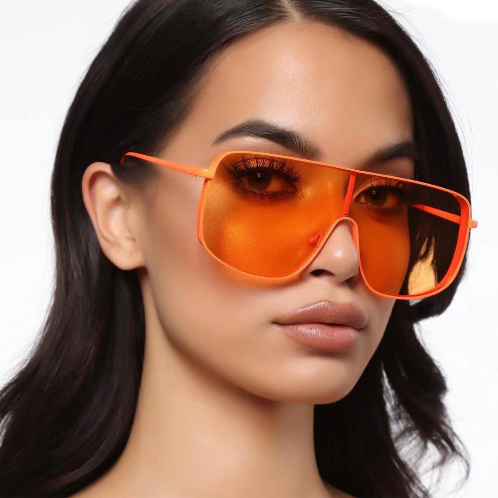 One-piece color Sunglasses