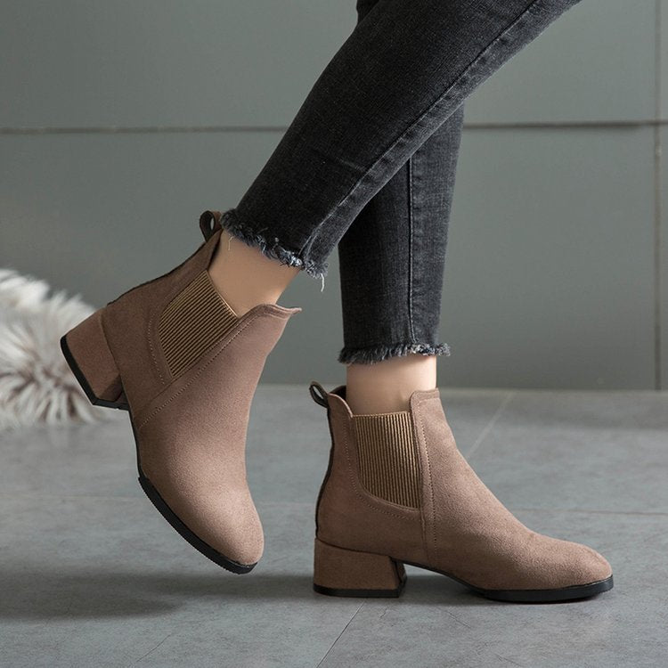 Short leather women shoes