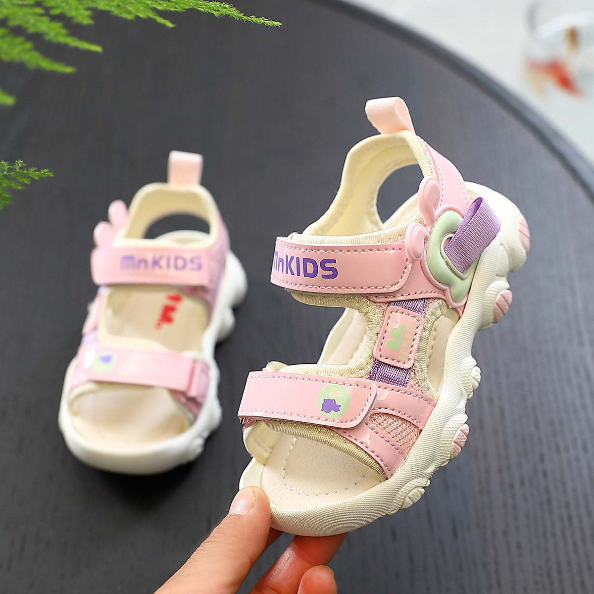Comfortable kids sandals