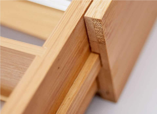 Retractable bamboo storage box