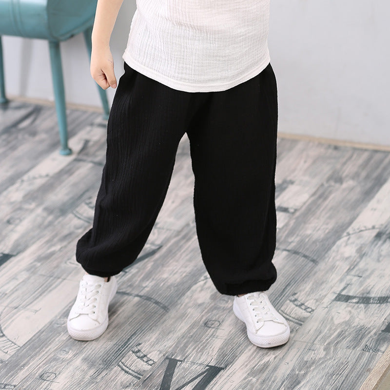 Boys and girls summer pants in cotton and linen