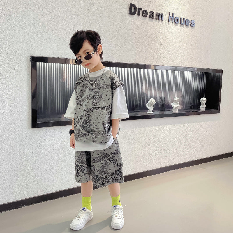 Boys Handsome Short-sleeved Shorts Suit Three-piece Trend