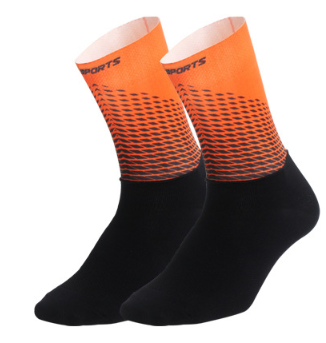 Breathable sports socks
