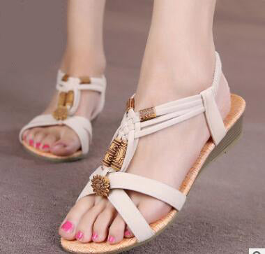 new bohemian sandals women's shoes cross straps flattoe students beach shoes