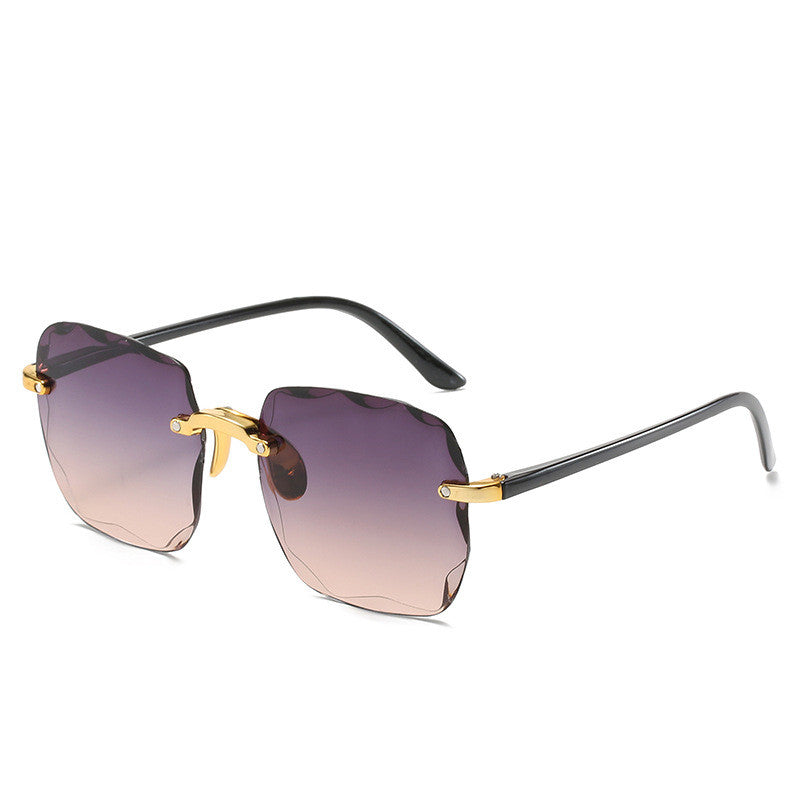 Large frame square sunglasses with trim