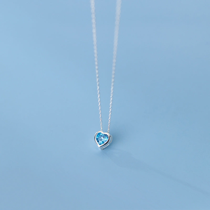 Simple Fashion Diamond Love Necklace
