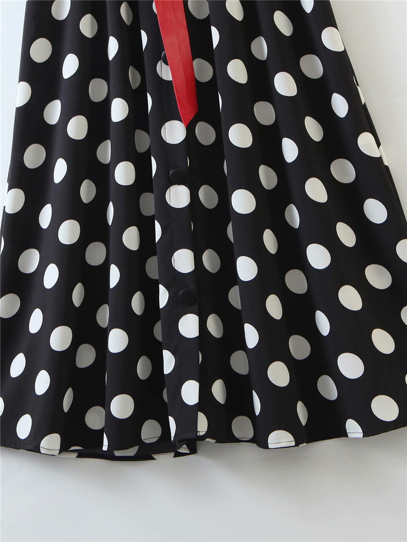Women's Dress With Waistband And Polka Dots