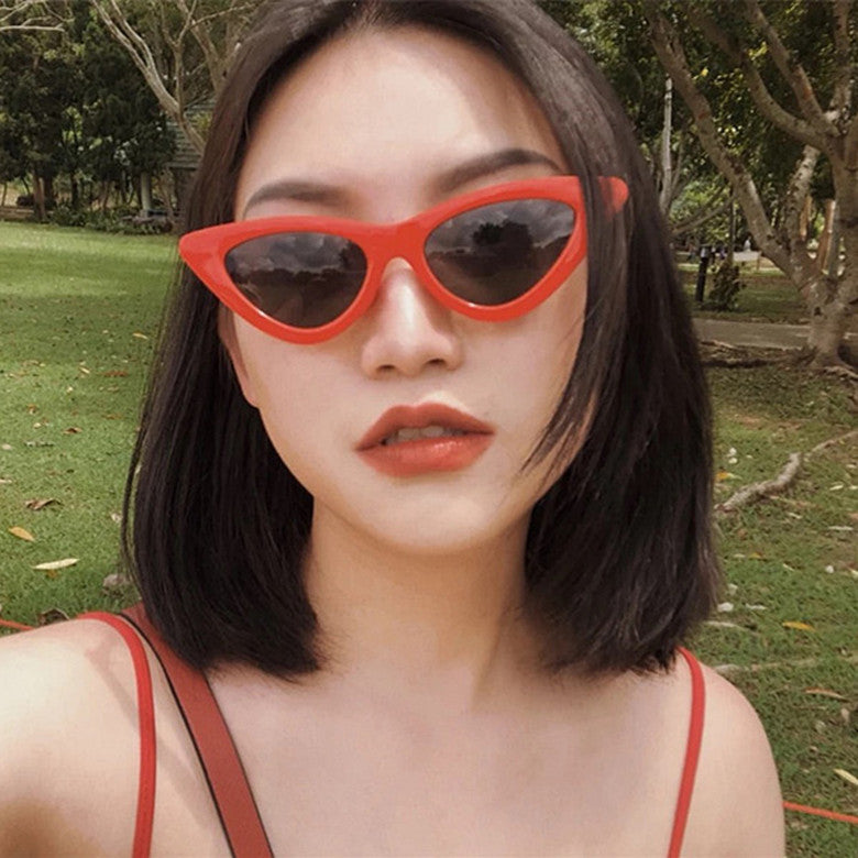 Korean version of the retro retro Harajuku cat eye sunglasses female triangle hip hop European and American net red sunglasses female ins glasses