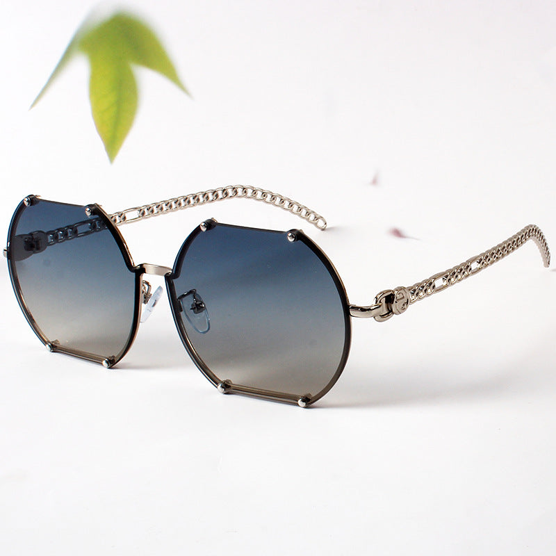 Irregularly Trimmed Rimless Sunglasses, Rivet Chain Legs, Street Photography Sunglasses