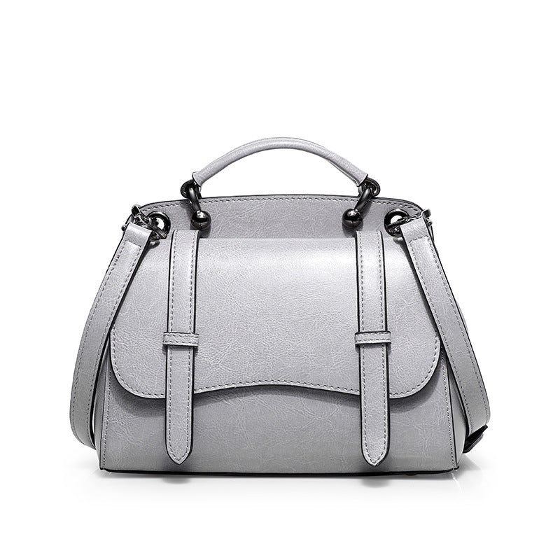 Guangzhou manufacturers new fashion leather handbag messenger bag all-match single shoulder bag leather bag handbag