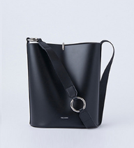 Simple leather shoulder messenger bag