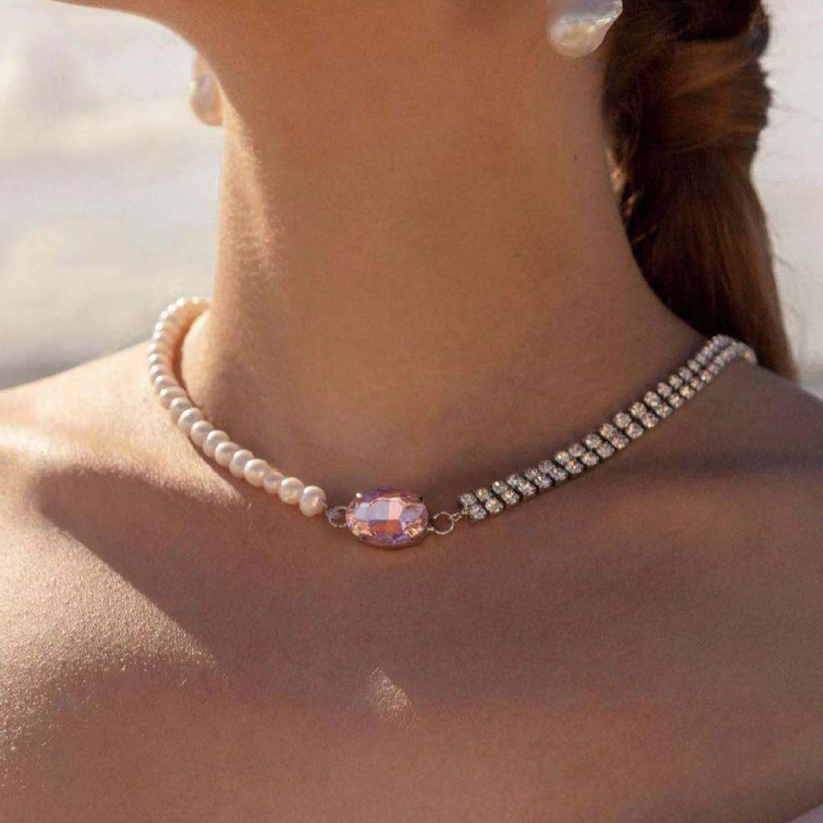 Alloy Imitation Pearl And Diamond Geometric Necklace