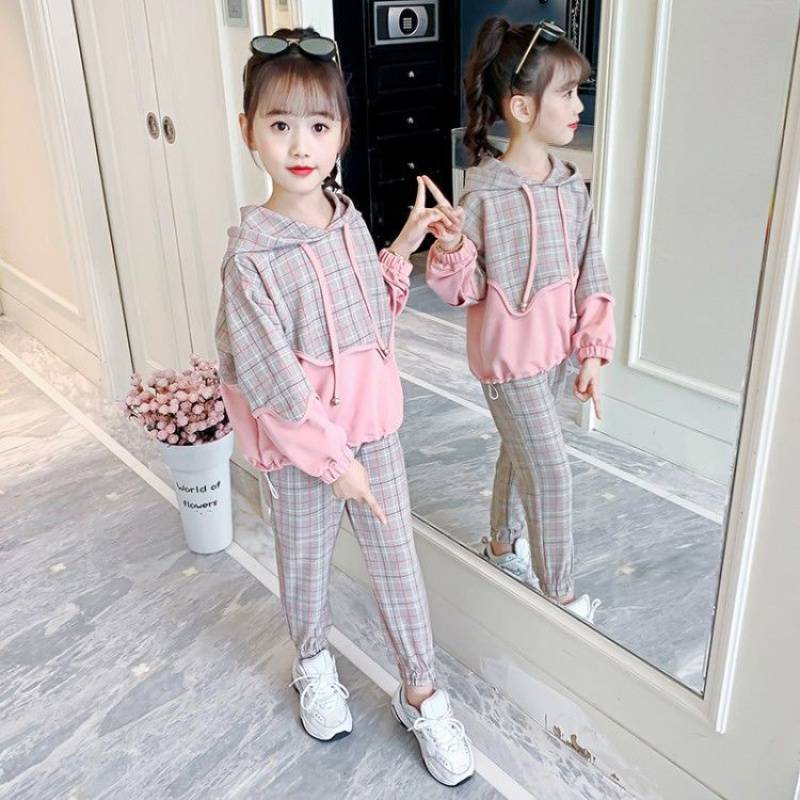 Fashionable Children's Plaid Sports And Leisure Suit