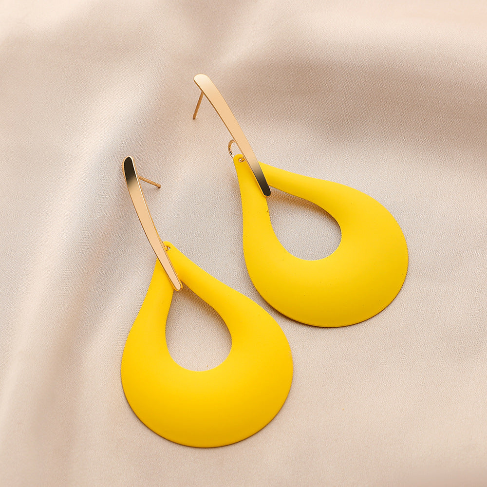 Three-dimensional Fashion Hollow Exaggerated Water Drop Long Earrings Women