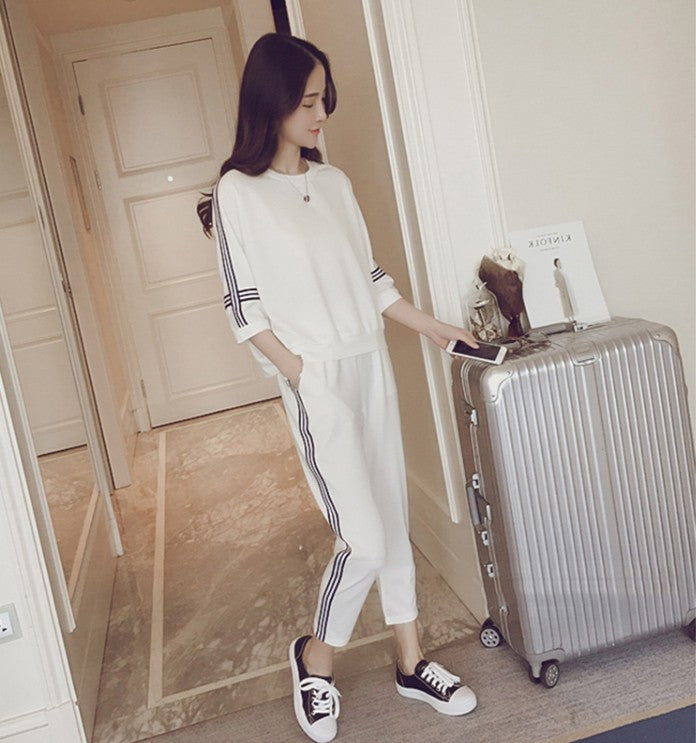 Two-sleeve short-sleeved cropped trousers