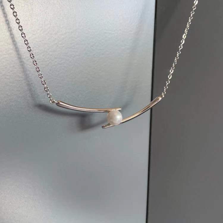 Pearl Clavicle Chain Female Simple Niche Pendant Necklace