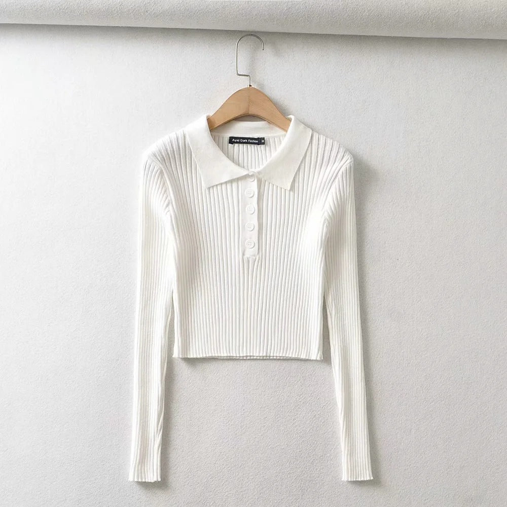 Pullover short long-sleeved sweater