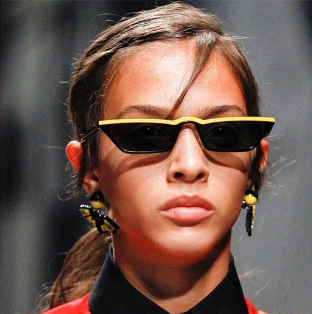 نظارات شمسية كلاسيكية للنساء
