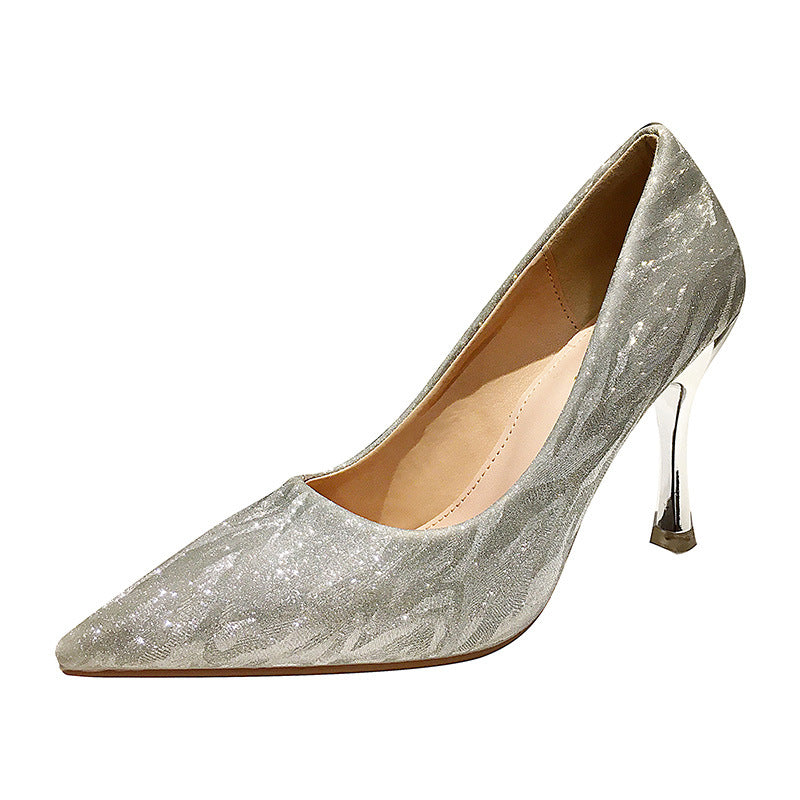 high-heeled women's shoe