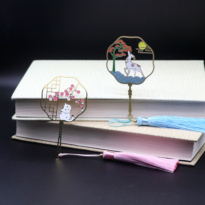Metal Bookmark And Elegant Folding Fan
