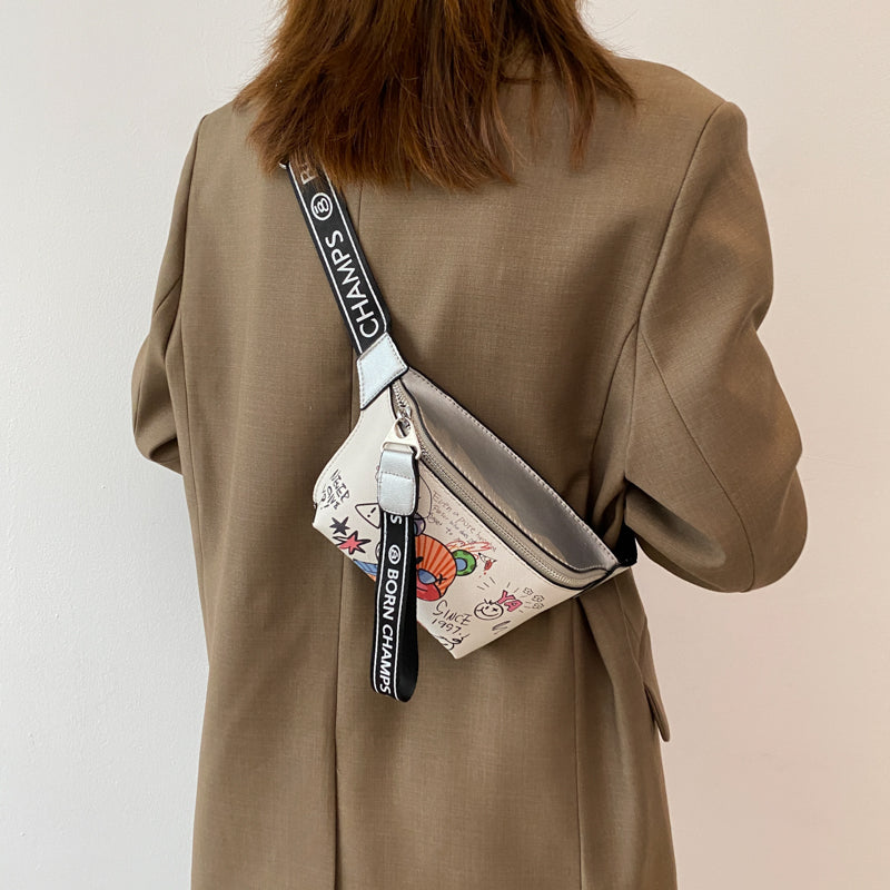 Casual Waist Bags For Women 2021 Cute Bear Pattern Leather Shoulder Chest Bag Travel Women Fanny Pack Belt Purses Female Bolsos