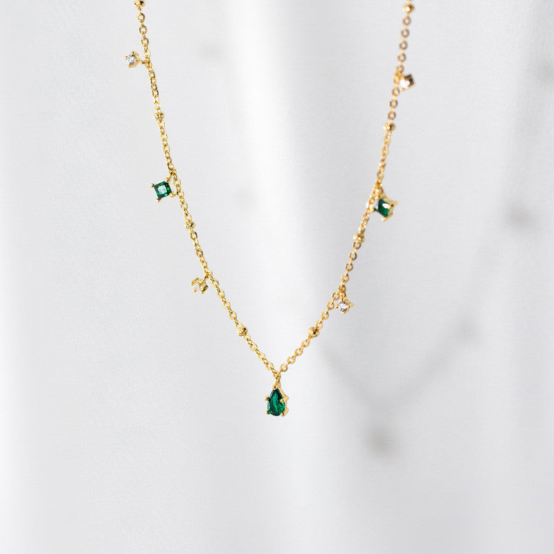 water drop Green Diamond golden Necklace