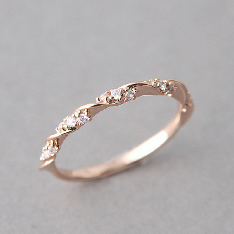 Women's Simple Diamond Twist Ring