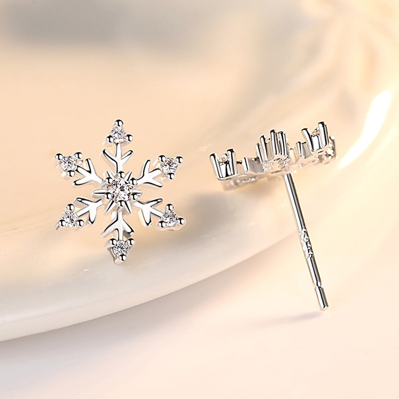 Fashion Personality Zircon Snowflake Earrings Women