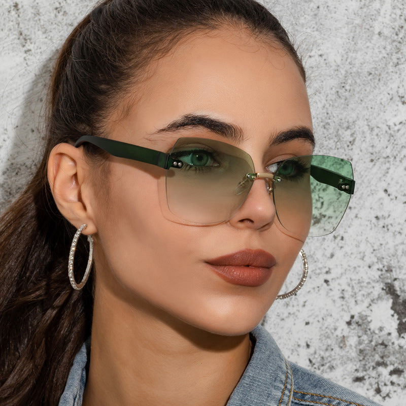 European And American Gradient Sunglasses Street Shot Cut Edge Glasses