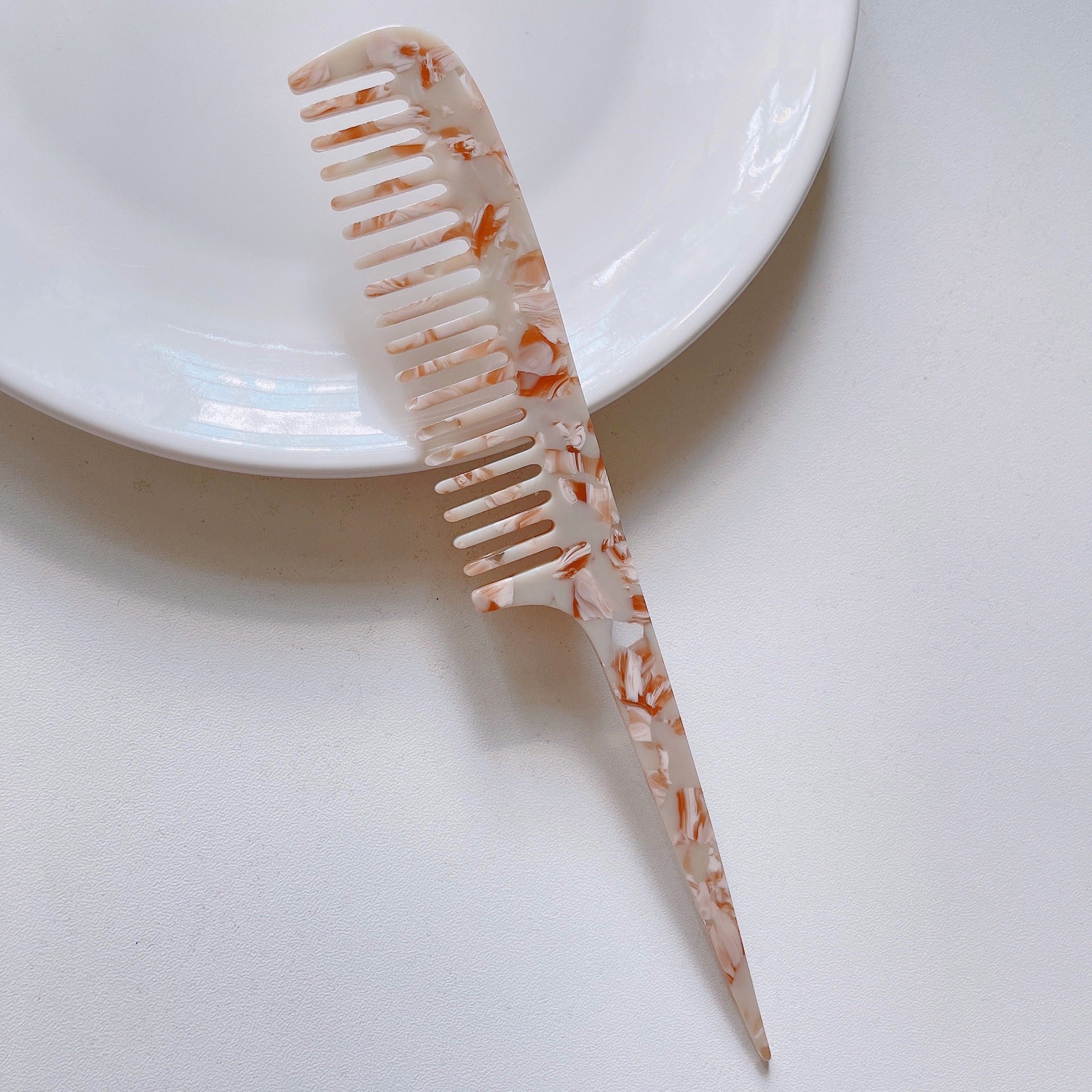 Simple Marble Texture Acetate Long Handle Pointed Tail Comb