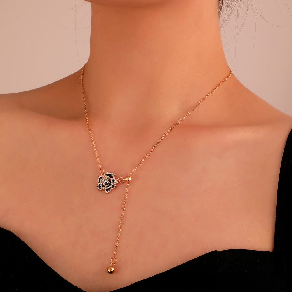 French Light Luxury Black Camellia Diamond Necklace Women's Retro