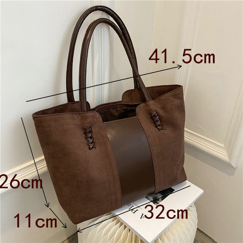 Large-Capacity Stitching Contrast Color Mommy Bag